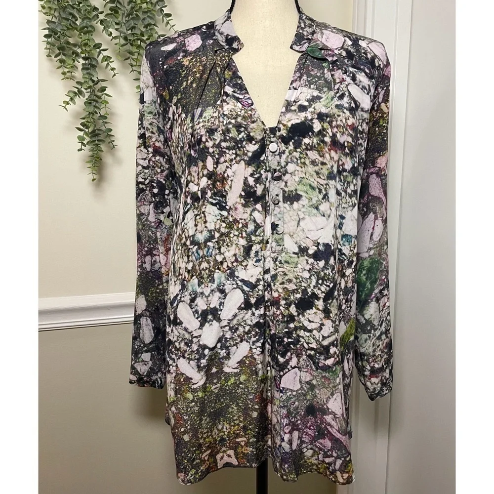 Hunter Bell NYC Toppin 100% Silk Abstract Print Blouse - Small - Picture 5 of 9